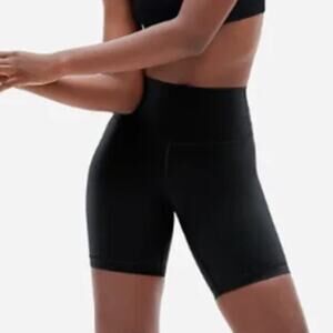 NWT Everlane Sz S The Perform Bike Short in Black Casual Athleisure